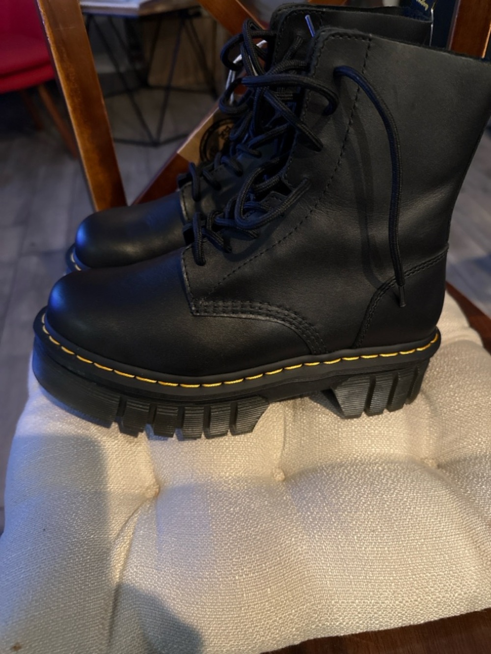 Dr. Martens Audrick 8-Eye Boot Black Platform Boots Women’s US 8 EU 39 – NEW
